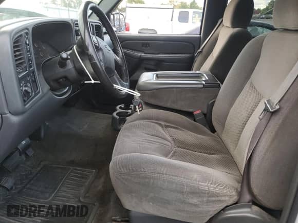 2006 Chevrolet Silverado 1500 LT3 с VIN 2GCEK13Z061279754, выставлен на аукционе Copart как лот 87095375 с пробегом 329 336 миль миль и Чистый • Clean title. История ставок и продаж доступна на DreamBid. Изображение 7.
