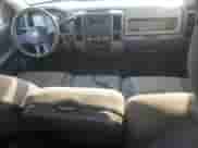 2012 Ram 1500 Tradesman z VIN 1C6RD6FP7CS175218, wystawiony jako Copart lot #57409305 z przebiegiem 303 140 mil mil oraz Szkoda całkowita • Salvage title. Historia ofert i sprzedaży dostępna na DreamBid. Obrazek 8.