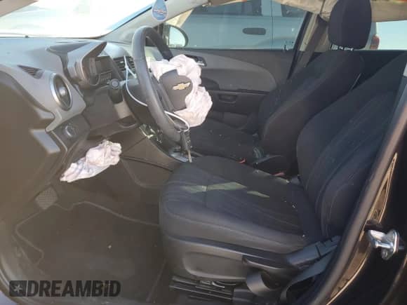 2016 Chevrolet Sonic LT с VIN 1G1JC5SB6G4158166, выставлен на аукционе Copart как лот 87756845 с пробегом 132 602 миль миль и Списание • Salvage title. История ставок и продаж доступна на DreamBid. Изображение 7.