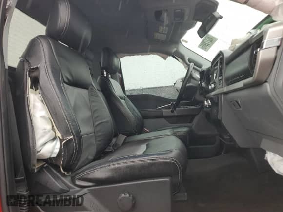 2021 Ford F-150 XL z VIN 1FTMF1E56MKE11052, wystawiony jako Copart lot #46273985 z przebiegiem 31 100 mil mil oraz Szkoda całkowita • Salvage title. Historia ofert i sprzedaży dostępna na DreamBid. Obrazek 10.