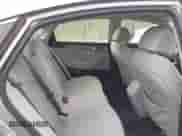 2015 Hyundai Sonata SE z VIN 5NPE24AF2FH086109, wystawiony jako IAAI lot #43538303 z przebiegiem 176 354 mil mil oraz . Historia ofert i sprzedaży dostępna na DreamBid. Obrazek 8.