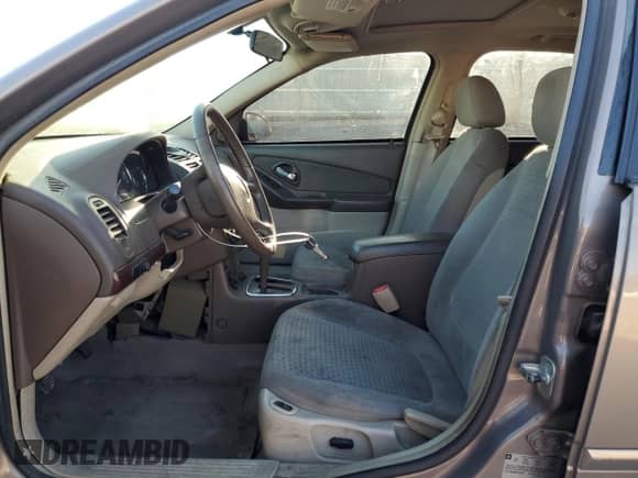 2008 Chevrolet Malibu Classic LT с VIN 1G1ZT58N98F120912, выставлен на аукционе Copart как лот 50254615 с пробегом 244 845 миль миль и Списание • Salvage title. История ставок и продаж доступна на DreamBid. Изображение 7.