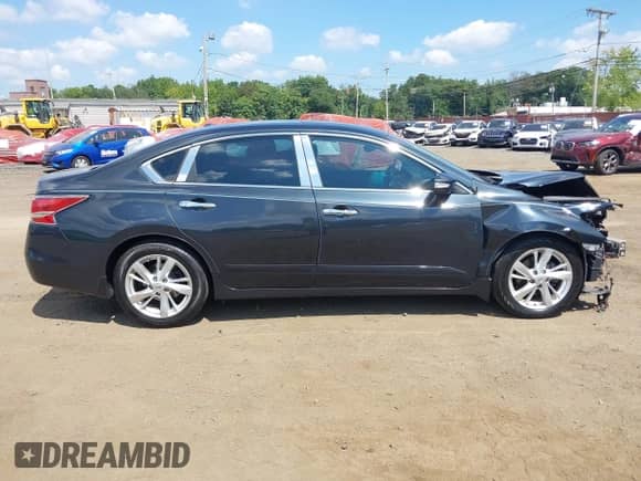 2015 Nissan Altima S с VIN 1N4AL3APXFN363948, выставлен на аукционе IAAI как лот 42965414 с пробегом 125 021 миль миль и . История ставок и продаж доступна на DreamBid. Изображение 12.