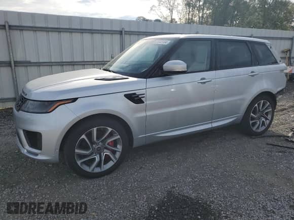 2020 Land Rover Range Rover Sport HSE Dynamic with VIN SALWR2SE9LA728704, listed as a Copart auction lot 81042104 with 121,880 mi miles and Salvage title. Bid and sale history available at DreamBid. Image 1.