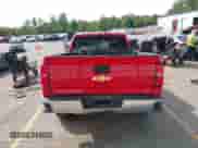 2017 Chevrolet Silverado 1500 LT с VIN 1GCVKREC1HZ107072, выставлен на аукционе IAAI как лот 43179120 с пробегом Не указан миль и . История ставок и продаж доступна на DreamBid. Изображение 17.