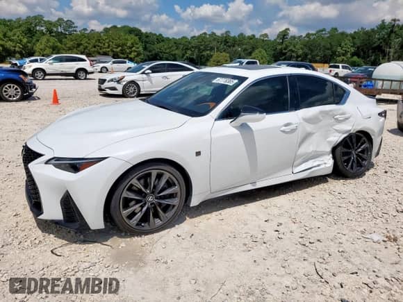 2024 Lexus IS 350 F Sport z VIN JTHBZ1B25R5072071, wystawiony jako Copart lot #67778385 z przebiegiem 23 734 mil mil oraz Czysty tytuł • Clean title. Historia ofert i sprzedaży dostępna na DreamBid. Obrazek 1.