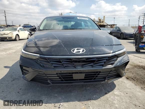 2025 Hyundai Elantra SEL Convenience z VIN KMHLS4DG6SU021304, wystawiony jako Copart lot #80667675 z przebiegiem 314 mil mil oraz Szkoda całkowita • Salvage title. Historia ofert i sprzedaży dostępna na DreamBid. Obrazek 5.