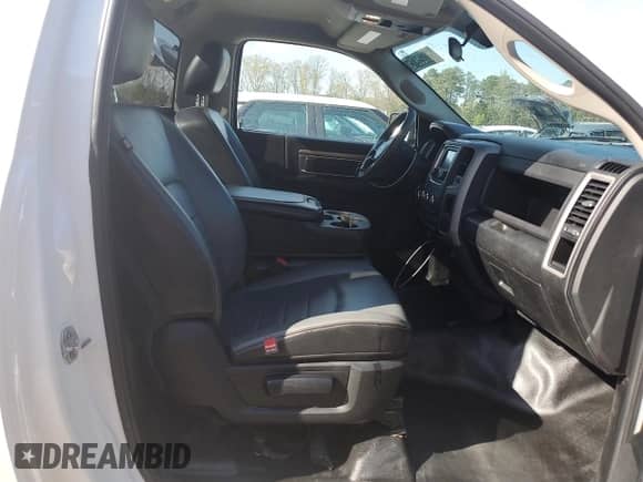 2021 Ram 1500 Tradesman с VIN 3C6JR6DG3MG551603, выставлен на аукционе Copart как лот 50325915 с пробегом 151 565 миль миль и Чистый • Clean title. История ставок и продаж доступна на DreamBid. Изображение 10.