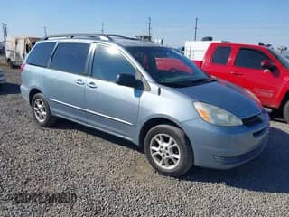 2005 Toyota Sienna LE with VIN 5TDBA23CX5S030571, listed as a IAAI auction lot 43033019 with 219,453 mi miles and . Bid and sale history available at DreamBid. Image 1.