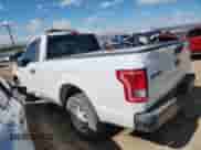 2017 Ford F-150 XL z VIN 1FTMF1C87HKC44302, wystawiony jako Copart lot #80353425 z przebiegiem 82 257 mil mil oraz Szkoda całkowita • Salvage title. Historia ofert i sprzedaży dostępna na DreamBid. Obrazek 2.