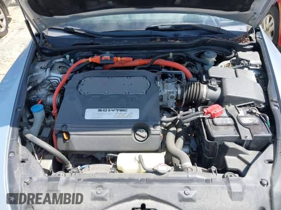 2005 Honda Accord with VIN JHMCN36415C012270, listed as a IAAI auction lot 42797951 with 61,260 mi miles and . Bid and sale history available at DreamBid. Image 10.