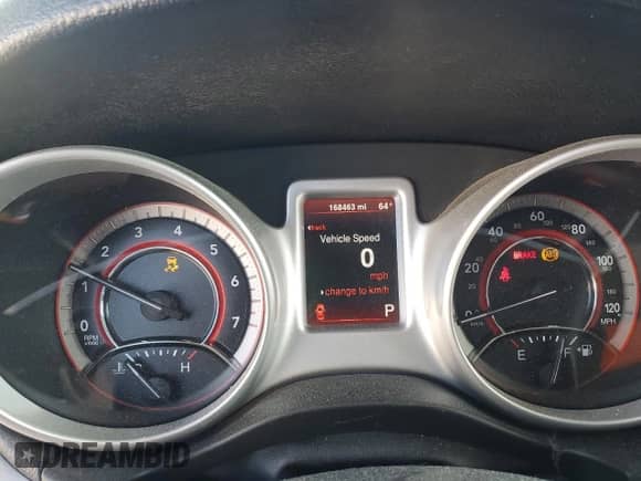 2014 Dodge Journey SXT with VIN 3C4PDCBG9ET142064, listed as a Copart auction lot 84588885 with 168,463 mi miles and Salvage title. Bid and sale history available at DreamBid. Image 9.