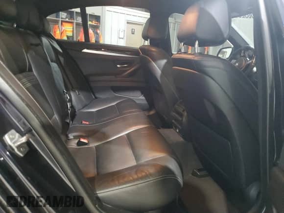 2015 BMW 5 Series 535i xDrive with VIN WBA5B3C57FD545877, listed as a Copart auction lot 70600325 with 143,982 mi miles and Salvage title. Bid and sale history available at DreamBid. Image 10.