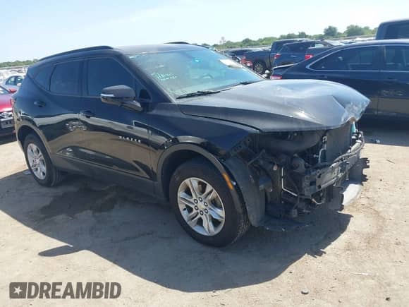 2020 Chevrolet Blazer LT z VIN 3GNKBBRA5LS632474, wystawiony jako IAAI lot #42830543 z przebiegiem 70 209 mil mil oraz . Historia ofert i sprzedaży dostępna na DreamBid. Obrazek 1.