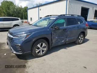 2023 Subaru Ascent Premium с VIN 4S4WMAED9P3439864, выставлен на аукционе Copart как лот 67718895 с пробегом 11 541 миль миль и Списание • Salvage title. История ставок и продаж доступна на DreamBid. Изображение 1.