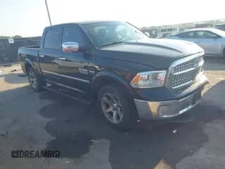 2016 Ram 1500 Laramie z VIN 1C6RR6NT5GS221196, wystawiony jako IAAI lot #43010067 z przebiegiem 145 350 mil mil oraz . Historia ofert i sprzedaży dostępna na DreamBid. Obrazek 1.