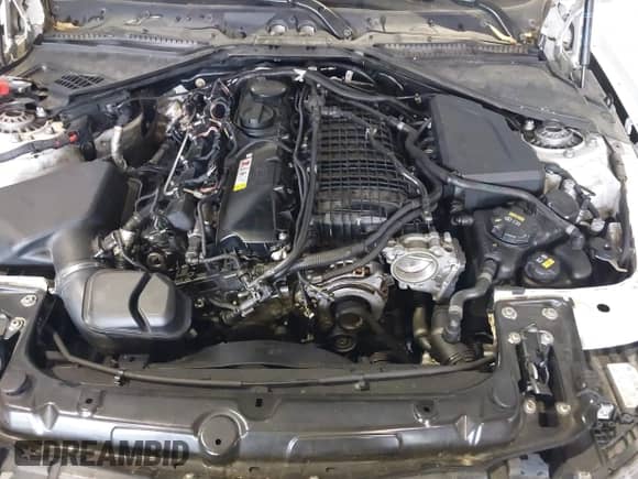 2018 BMW 3 Series 340i xDrive с VIN WBA8B7G55JNU94901, выставлен на аукционе IAAI как лот 39935530 с пробегом 57 357 миль миль и . История ставок и продаж доступна на DreamBid. Изображение 10.