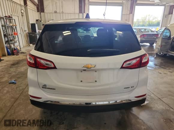 2020 Chevrolet Equinox LT z VIN 3GNAXUEV4LS503322, wystawiony jako Copart lot #82056935 z przebiegiem 53 267 mil mil oraz Szkoda całkowita • Salvage title. Historia ofert i sprzedaży dostępna na DreamBid. Obrazek 6.