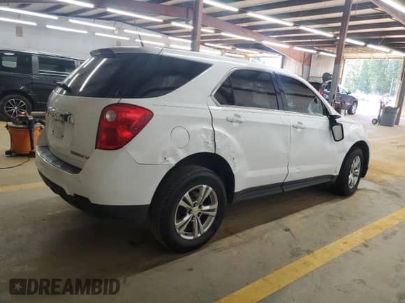 2010 Chevrolet Equinox LS с VIN 2CNALBEW6A6403926, выставлен на аукционе Copart как лот 82304075 с пробегом Не указан миль и Списание • Salvage title. История ставок и продаж доступна на DreamBid. Изображение 3.