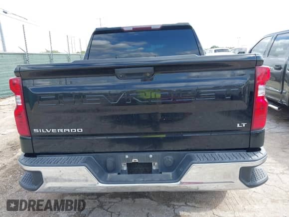 2020 Chevrolet Silverado 1500 LT с VIN 3GCPWCEKXLG243095, выставлен на аукционе IAAI как лот 42480565 с пробегом 18 590 миль миль и . История ставок и продаж доступна на DreamBid. Изображение 16.
