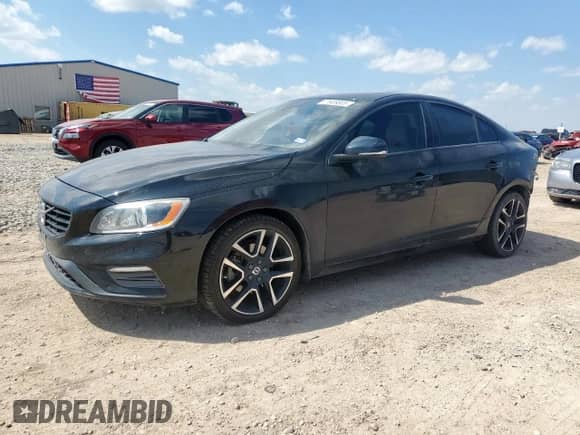 2018 Volvo S60 Dynamic с VIN YV126MFL9J2451122, выставлен на аукционе Copart как лот 71909805 с пробегом 96 784 миль миль и Списание • Salvage title. История ставок и продаж доступна на DreamBid. Изображение 1.