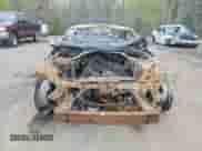 2017 Ford Mustang V6 z VIN 1FATP8EM3H5331887, wystawiony jako Copart lot #53129245 z przebiegiem Nie podano mil oraz Nie do naprawy • Non repairable. Historia ofert i sprzedaży dostępna na DreamBid. Obrazek 5.