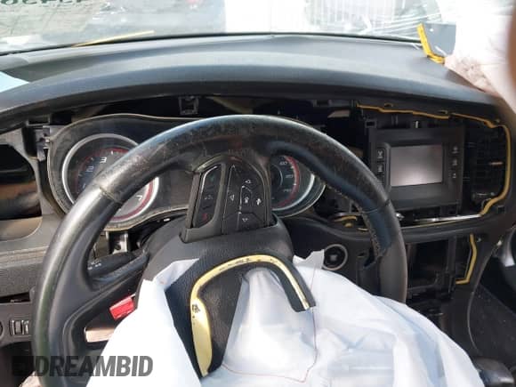 2015 Dodge Charger SE с VIN 2C3CDXBG7FH812957, выставлен на аукционе IAAI как лот 43438721 с пробегом Не указан миль и . История ставок и продаж доступна на DreamBid. Изображение 7.