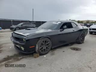 2017 Dodge Challenger R/T с VIN 2C3CDZBT1HH566838, выставлен на аукционе Copart как лот 85127865 с пробегом 87 686 миль миль и Чистый • Clean title. История ставок и продаж доступна на DreamBid. Изображение 1.