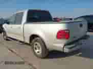 2003 Ford F-150 XLT с VIN 1FTRW07653KA38493, выставлен на аукционе IAAI как лот 43370849 с пробегом 213 498 миль миль и . История ставок и продаж доступна на DreamBid. Изображение 3.
