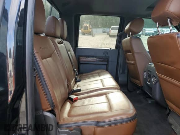 2014 Ford F-250 XL z VIN 1FT7W2BT2EEB74243, wystawiony jako Copart lot #59986865 z przebiegiem 194 574 mil mil oraz Szkoda całkowita • Salvage title. Historia ofert i sprzedaży dostępna na DreamBid. Obrazek 10.