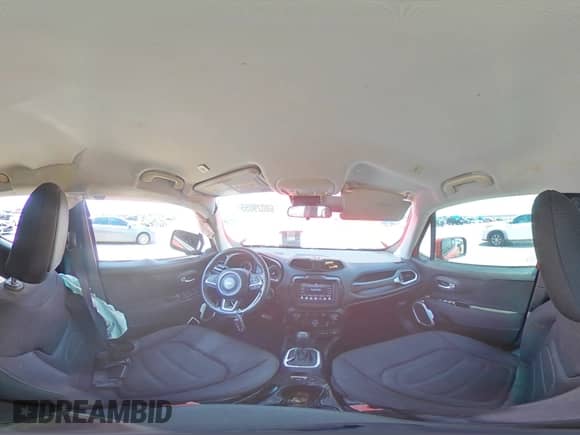2018 Jeep Renegade Altitude with VIN ZACCJABB7JPJ23396, listed as a Copart auction lot 68029055 with 102,618 mi miles and Non repairable. Bid and sale history available at DreamBid. Image 14.