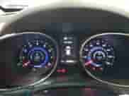 2015 Hyundai Santa Fe с VIN 5XYZUDLA1FG302293, выставлен на аукционе Copart как лот 82072205 с пробегом 159 389 миль миль и Чистый • Clean title. История ставок и продаж доступна на DreamBid. Изображение 9.