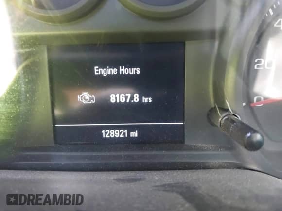 2020 Chevrolet Silverado 2500HD Work Truck z VIN 1GC1YLE74LF196238, wystawiony jako IAAI lot #42032508 z przebiegiem 128 921 mil mil oraz . Historia ofert i sprzedaży dostępna na DreamBid. Obrazek 7.