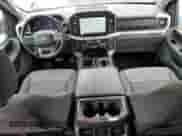 2021 Ford F-150 XL z VIN 1FTEW1CB6MFA73528, wystawiony jako Copart lot #44003605 z przebiegiem 36 998 mil mil oraz Czysty tytuł • Clean title. Historia ofert i sprzedaży dostępna na DreamBid. Obrazek 8.