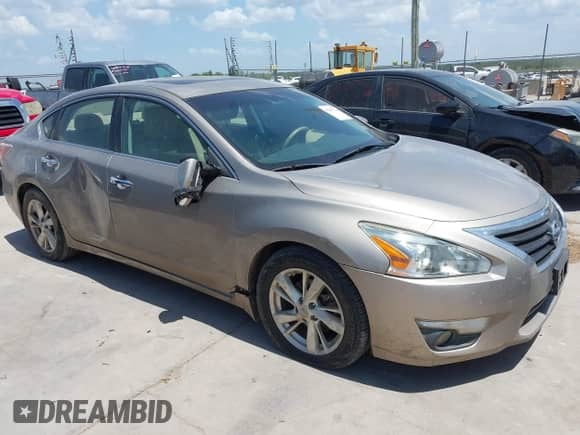 2015 Nissan Altima SL with VIN 1N4AL3AP3FN369154, listed as a IAAI auction lot 42849723 with 86,008 mi miles and . Bid and sale history available at DreamBid. Image 1.