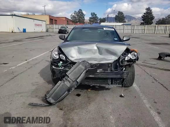 2014 Hyundai Veloster z VIN KMHTC6AD8EU194443, wystawiony jako Copart lot #60059565 z przebiegiem 201 848 mil mil oraz Szkoda całkowita • Salvage title. Historia ofert i sprzedaży dostępna na DreamBid. Obrazek 10.