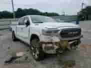 2019 Ram 1500 Limited с VIN 1C6SRFHT1KN871034, выставлен на аукционе Copart как лот 63285475 с пробегом 81 229 миль миль и Списание • Salvage title. История ставок и продаж доступна на DreamBid. Изображение 13.
