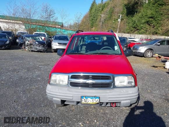 2003 Chevrolet Tracker с VIN 2CNBJ13C836945027, выставлен на аукционе IAAI как лот 40648277 с пробегом 110 884 миль миль и . История ставок и продаж доступна на DreamBid. Изображение 12.