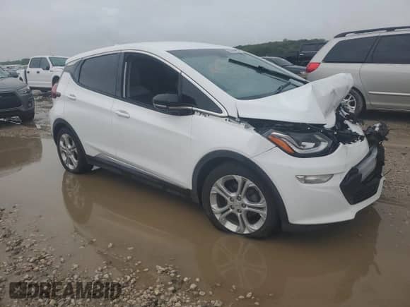 2018 Chevrolet Bolt EV LT z VIN 1G1FW6S00J4139640, wystawiony jako Copart lot #83844665 z przebiegiem 60 391 mil mil oraz Szkoda całkowita • Salvage title. Historia ofert i sprzedaży dostępna na DreamBid. Obrazek 4.