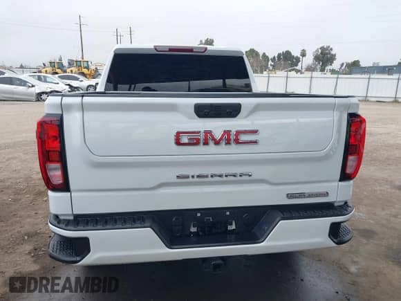 2024 GMC Sierra 1500 Elevation with VIN 3GTPHCED8RG311513, listed as a IAAI auction lot 41657586 with 8,209 mi miles and . Bid and sale history available at DreamBid. Image 16.