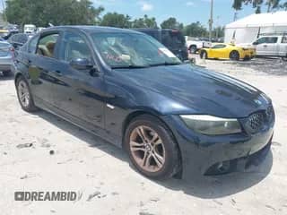 2008 BMW 3 Series 328xi z VIN WBAVC73558KX91152, wystawiony jako IAAI lot #42903057 z przebiegiem 169 249 mil mil oraz . Historia ofert i sprzedaży dostępna na DreamBid. Obrazek 1.