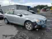 2013 Volvo S60 T5 с VIN YV1612FH6D2205049, выставлен на аукционе Copart как лот 70537645 с пробегом 48 649 миль миль и Списание • Salvage title. История ставок и продаж доступна на DreamBid. Изображение 4.