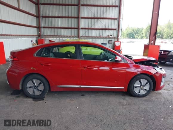 2022 Hyundai Ioniq SE с VIN KMHC75LCXNU279657, выставлен на аукционе IAAI как лот 42797440 с пробегом 51 257 миль миль и . История ставок и продаж доступна на DreamBid. Изображение 13.
