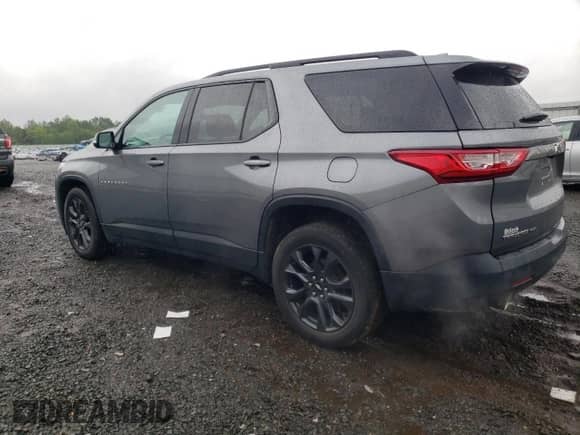 2020 Chevrolet Traverse RS z VIN 1GNEVJKW9LJ221827, wystawiony jako Copart lot #57882275 z przebiegiem 54 437 mil mil oraz Szkoda całkowita • Salvage title. Historia ofert i sprzedaży dostępna na DreamBid. Obrazek 2.