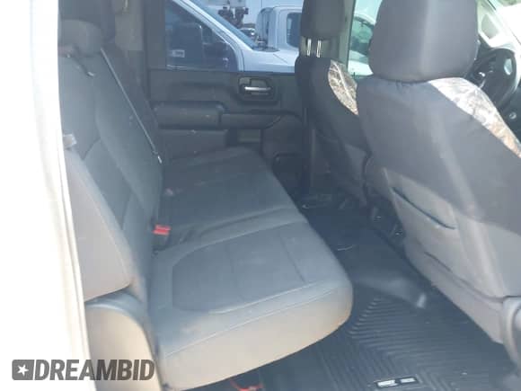 2021 Chevrolet Silverado 2500HD Work Truck z VIN 1GC1YLEY8MF236377, wystawiony jako IAAI lot #42929658 z przebiegiem 127 802 mil mil oraz . Historia ofert i sprzedaży dostępna na DreamBid. Obrazek 7.