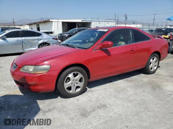 1999 Honda Accord EX z VIN 1HGCG2255XA016035, wystawiony jako Copart lot #62772925 z przebiegiem 250 266 mil mil oraz Szkoda całkowita • Salvage title. Historia ofert i sprzedaży dostępna na DreamBid. Obrazek 1.