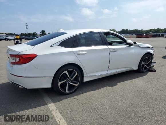 2018 Honda Accord EX-L z VIN 1HGCV2F66JA024760, wystawiony jako Copart lot #86138225 z przebiegiem 134 917 mil mil oraz Nie do naprawy • Non repairable. Historia ofert i sprzedaży dostępna na DreamBid. Obrazek 3.