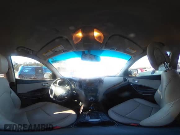 2014 Hyundai Santa Fe с VIN 5XYZU3LB8EG126912, выставлен на аукционе IAAI как лот 41388827 с пробегом 135 201 миль миль и . История ставок и продаж доступна на DreamBid. Изображение 18.