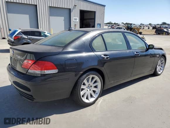 2006 BMW 7 Series 750Li с VIN WBAHN83596DT28087, выставлен на аукционе Copart как лот 66693715 с пробегом Не указан миль и Списание • Salvage title. История ставок и продаж доступна на DreamBid. Изображение 3.