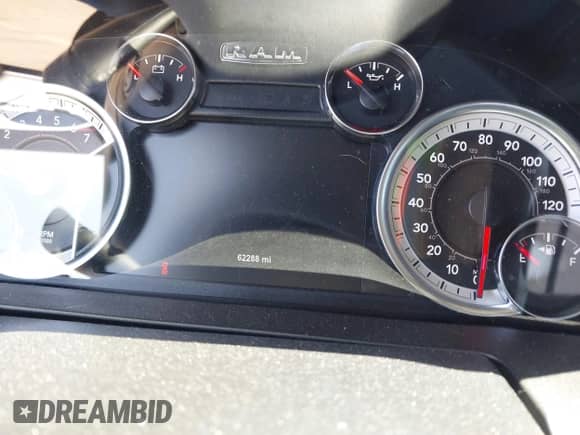 2018 Ram 1500 Big Horn z VIN 1C6RR6LG3JS334285, wystawiony jako IAAI lot #42149581 z przebiegiem 62 288 mil mil oraz . Historia ofert i sprzedaży dostępna na DreamBid. Obrazek 7.